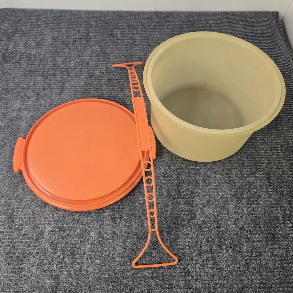 Vintage Tupperware Round Cake Taker Carrier 683 684 624 Orange Lid Tray Handle